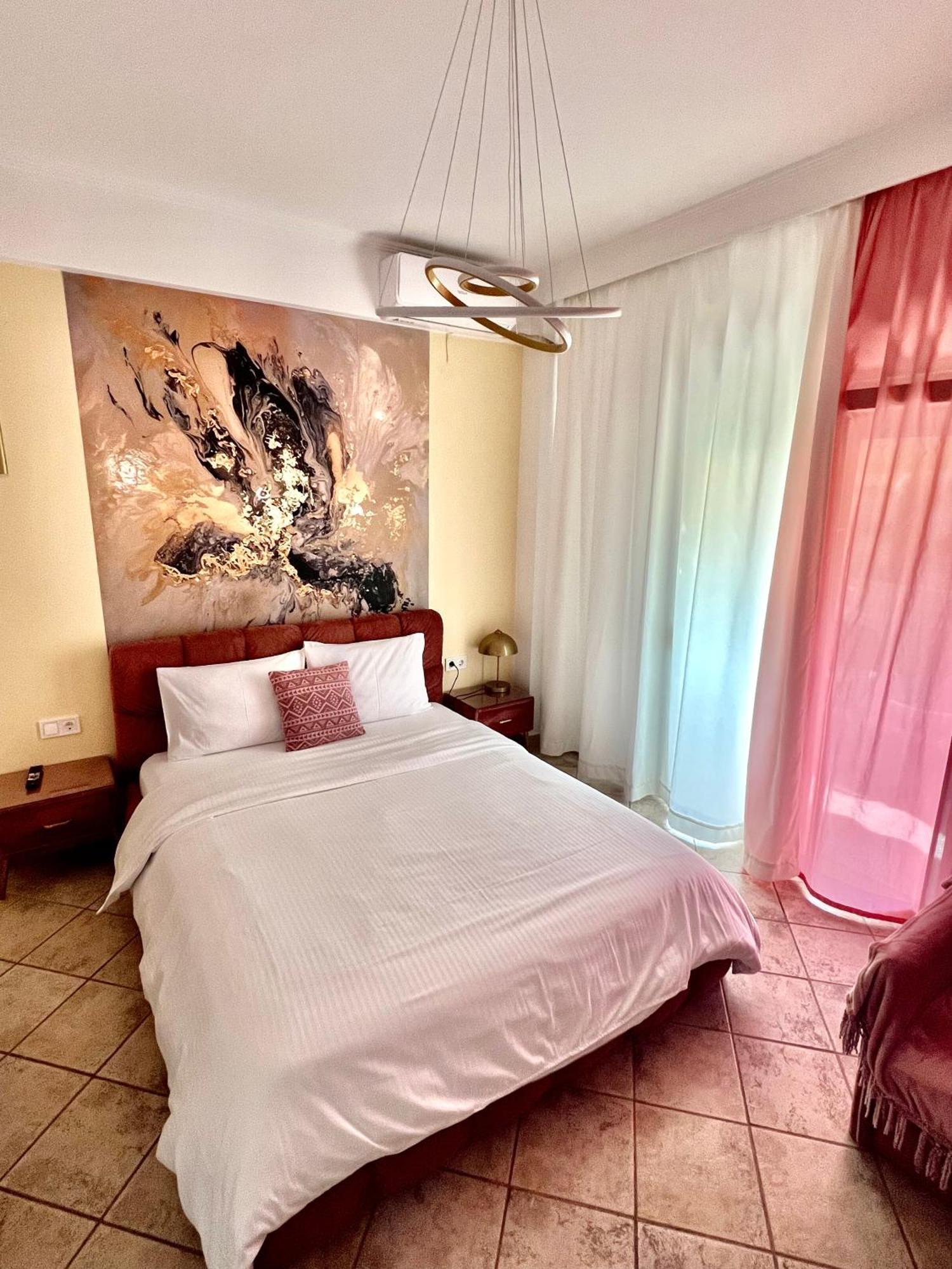 Lux 1 Apartment Serres